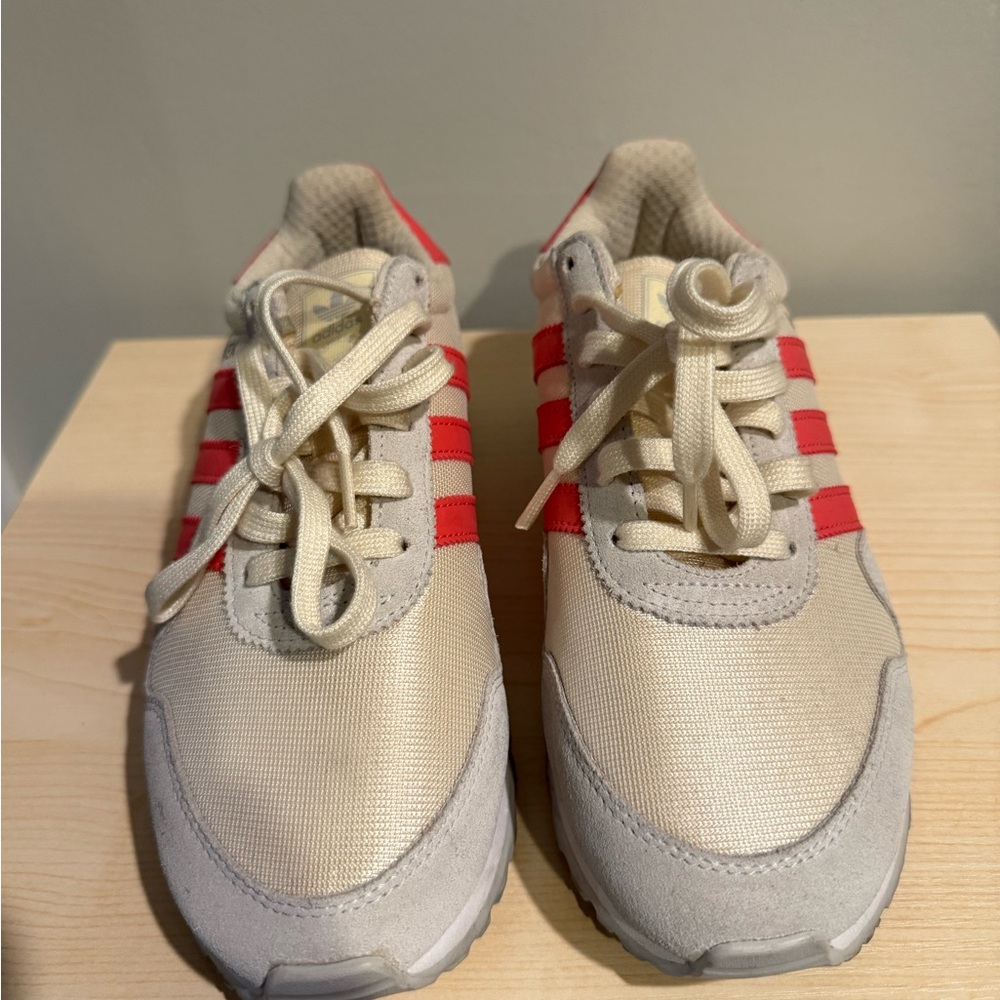 Adidas Haven Women’s Size 7 Cream,Grey, & Coral